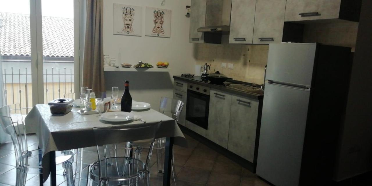 Casa Del Moro Apartment Giardini Naxos Bagian luar foto